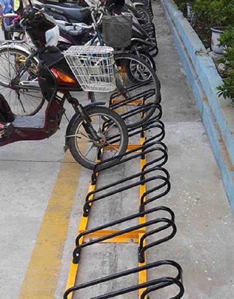 Wheel clamp bicycle stand Malaysia – anti-slip secure design