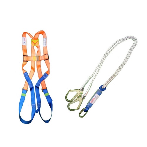 HORNET Full Body Harness – adjustable strap and buckle detail close-up